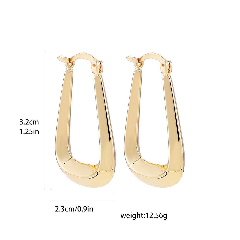 Punk Gold Color Twist Round Piercing Hoop Earrings Female Luxury CZ Crystal Geometric Ear Buckle Huggie Earrings Women Jewelry
