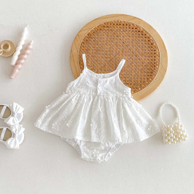 White Embroidered Suspender Bag for Baby Girl, Summer Baby Jumpsuit, Sleeveless Newborn Full Moon Princess Dress