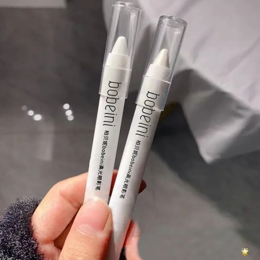 Highlight Eyeshadow Pencil – Waterproof, High-Pigment, Crease-Proof, Matte & Shimmer, One-Swipe Glow for Daily, Party makeup