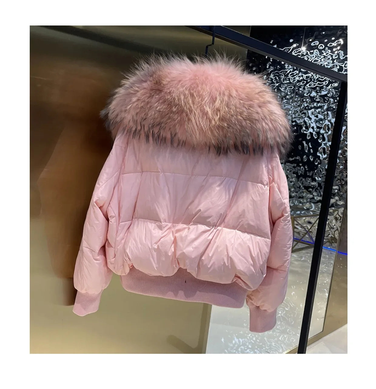 Fashionable Women's Winter Down Jacket Cropped Fox Fur Collar High End 90% White Duck Feather Coat Thick Long Sleeves