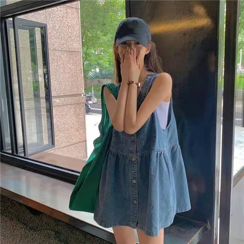 Women's sleeveless halter dress  Summer Single Breasted Pocket Denim Dress  Women's Korean loose A-line mini dresses