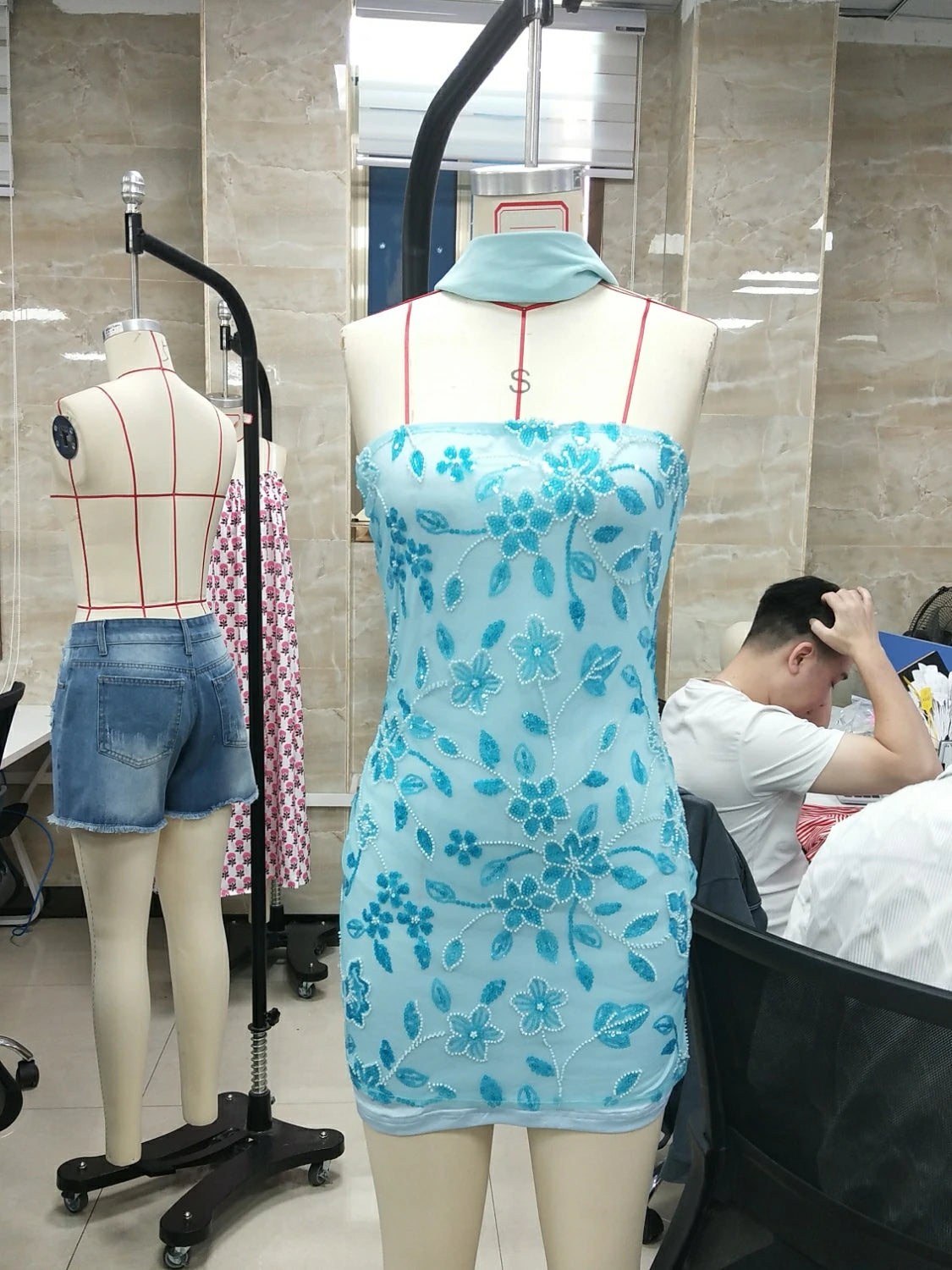 hirigin Fashion Women Summer Sequin Mini Bandeau Dress Sleeveless Off Shoulder Flower Embroidery Tube Top Dress with Scarf