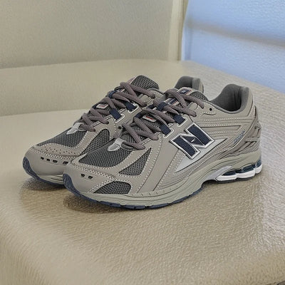 New Fashion Men's and Women's Running Basketball Shoes Couple Retro Casual Shoes Classic Sneakers