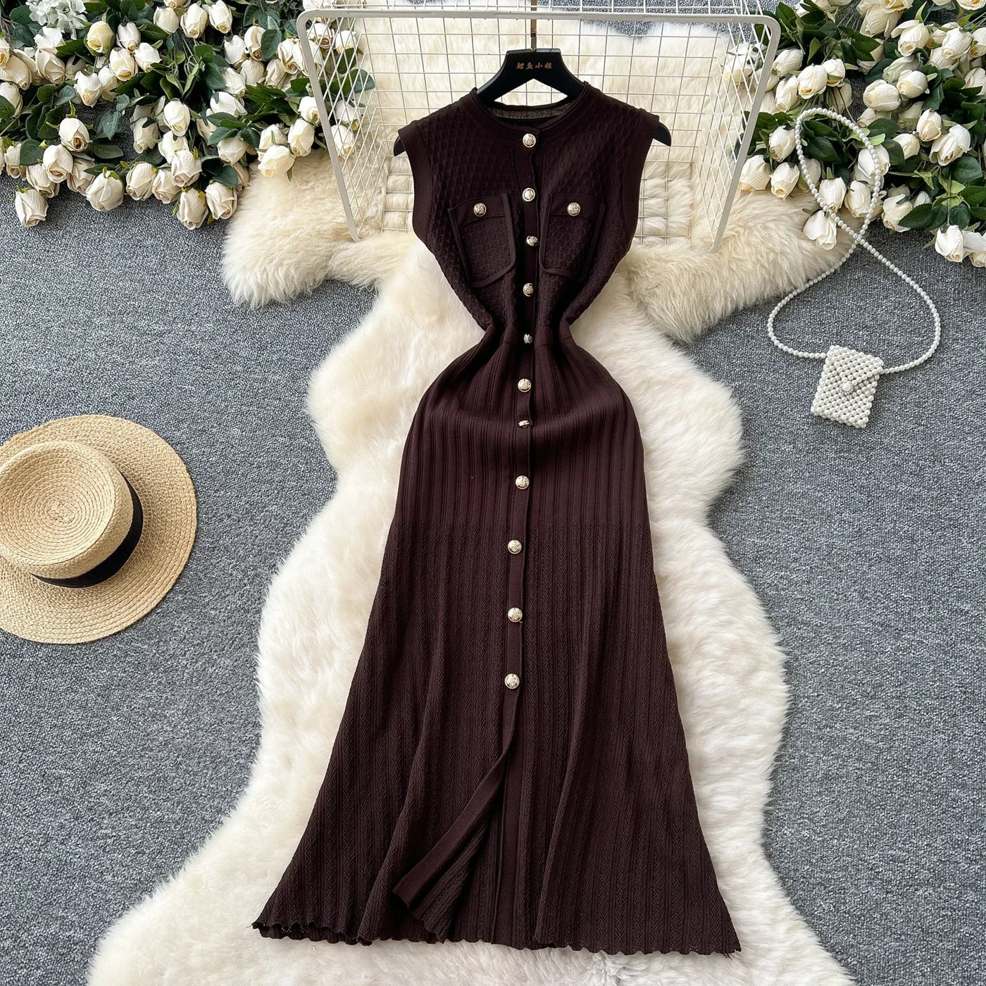 Women's Round Neck Sleeveless Dress Single-breasted Chic Elasticated Waist Slim Long Skirt   New High Quality Knitted Dress