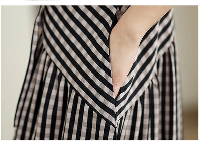Oversized Summer Plaid Print Jumpsuit Women Wide Leg Loose Pleated Fashion Ladies Jumpsuits V-Neck Sleeveless Woman Jumpsuits