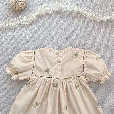 1-6Yrs Summer Girls Dress Embroider Lace Collar Kids Girls Dress Pure Cotton Thin Short Sleeved Children Girls Princess Dress ﻿