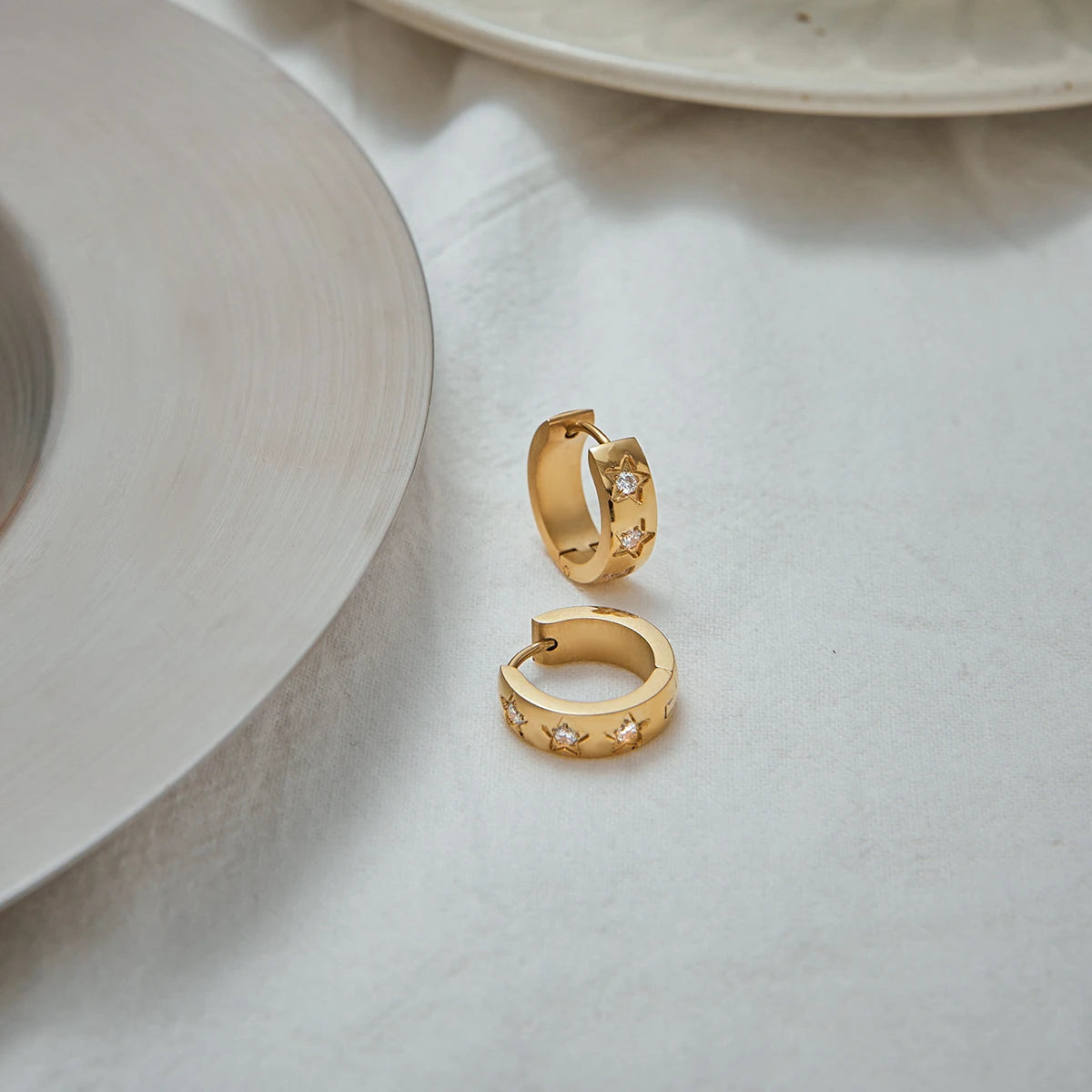 Youthway Star Zirconia Round Hoop Earrings Stainless Steel High Quality Jewelry Minimalist Elegant Chic Earrings Wholesale