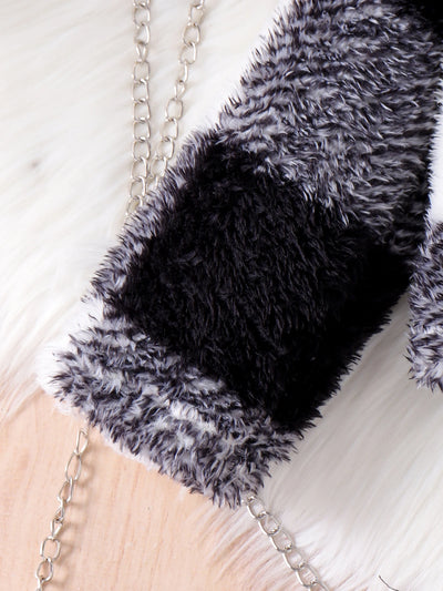 Autumn and winter 2- 7Y Girls and babies Comfortable Western-style fashionable black and white plaid coat + suspender jumpsuit