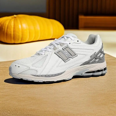 New Fashion Men's and Women's Running Basketball Shoes Couple Retro Casual Shoes Classic Sneakers
