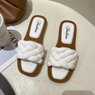 New flat flat straight sandals for women, anti slip Korean version, fashionable and versatile sandals for women's outdoor wear