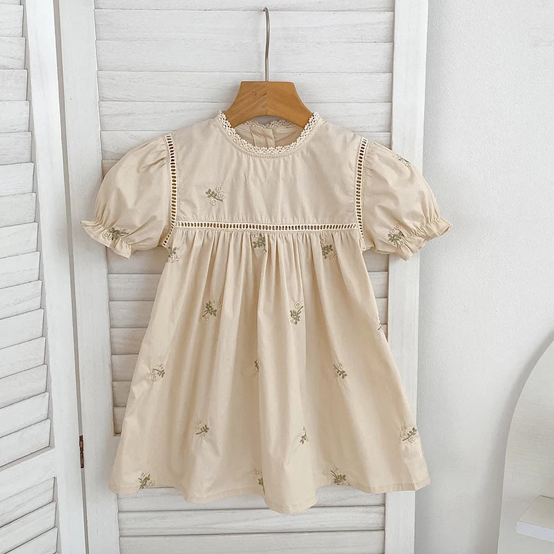 1-6Yrs Summer Girls Dress Embroider Lace Collar Kids Girls Dress Pure Cotton Thin Short Sleeved Children Girls Princess Dress ﻿