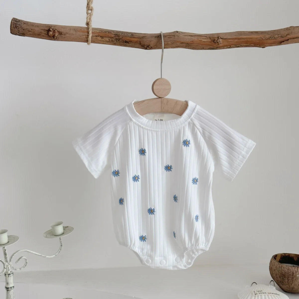 Summer New Newborn Baby Girl Clothes Summer Romper Short-Sleeved Home Clothing Jumpsuit Flower Embroidery Toddler Bodysuit