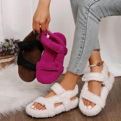 Lightweight Comfortable Sandals Woman Winter Warm Plush Sandals Ladies Brand Design Thick Sole Teddy Fur Outdoor Slipper Shoes