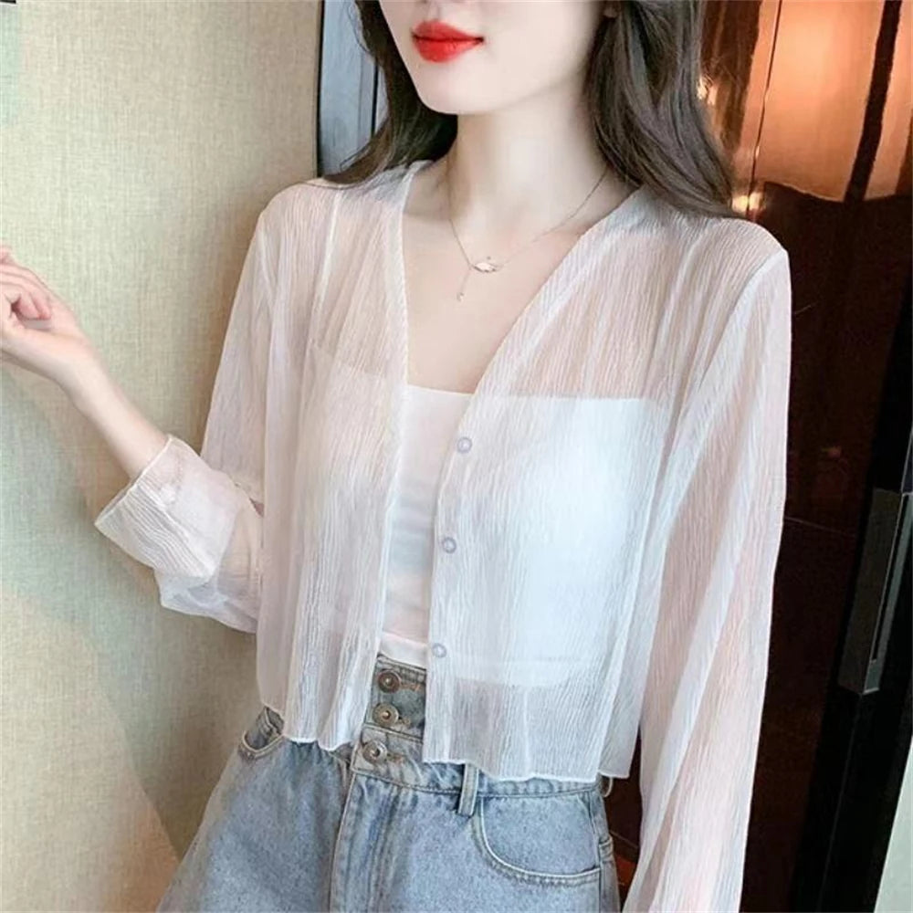 Ice silk sun protection clothing for women in summer, thin chiffon cardigan with camisole skirt, outer cover, small shawl jacket