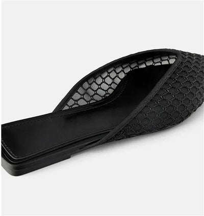Women's Pointed Toe Slippers 2024 Summer Designer Mesh Beach Flat Shoes Slides Outside Mules Gladiator Sandals Zapatos De Mujer