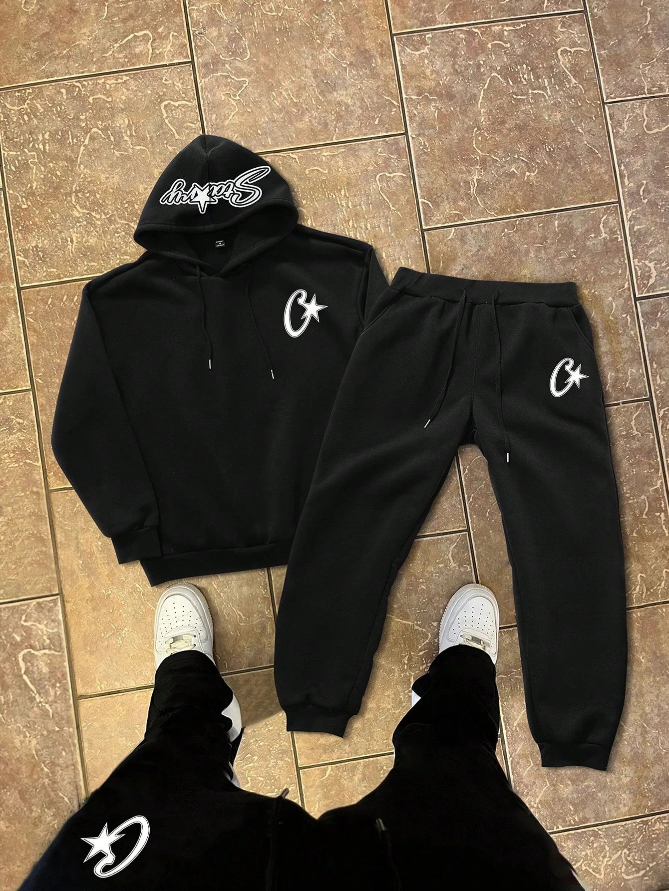 Y2K Unisex White Hoodie and Jogger Set, Casual Sportswear, Comfortable Sweatshirt and Pants, Trendy Outfit for Men and Women