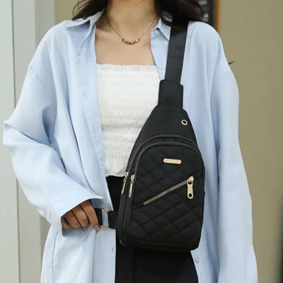 Women Chest Bag Simple Ladies Crossbody Bag Small Sling Backpack Fashion Large Capacity Waterproof Sling Bag with Headphone Jack