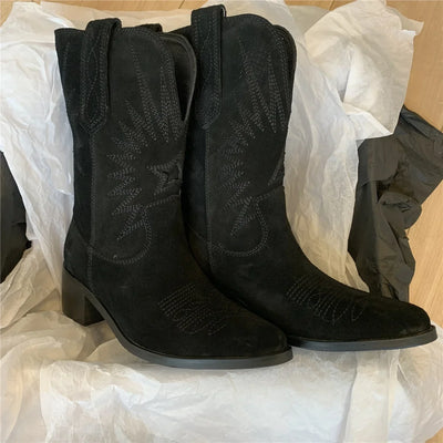 Women Western Boots  Autumn Winter Embroidery Flower Women Ankle Boot Fashion Women Shoes Pointed Toe Cowboy New Retro Botas