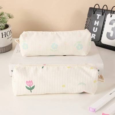 1 Pc Retro Floral Print Pencil Case, Office Desktop Finishing Storage Items Pencil Case, Small Fresh Stationery Storage Bag