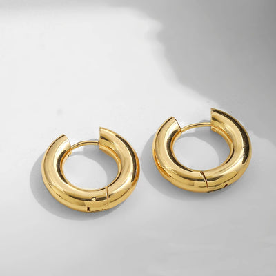 Punk Gold Color Twist Round Piercing Hoop Earrings Female Luxury CZ Crystal Geometric Ear Buckle Huggie Earrings Women Jewelry