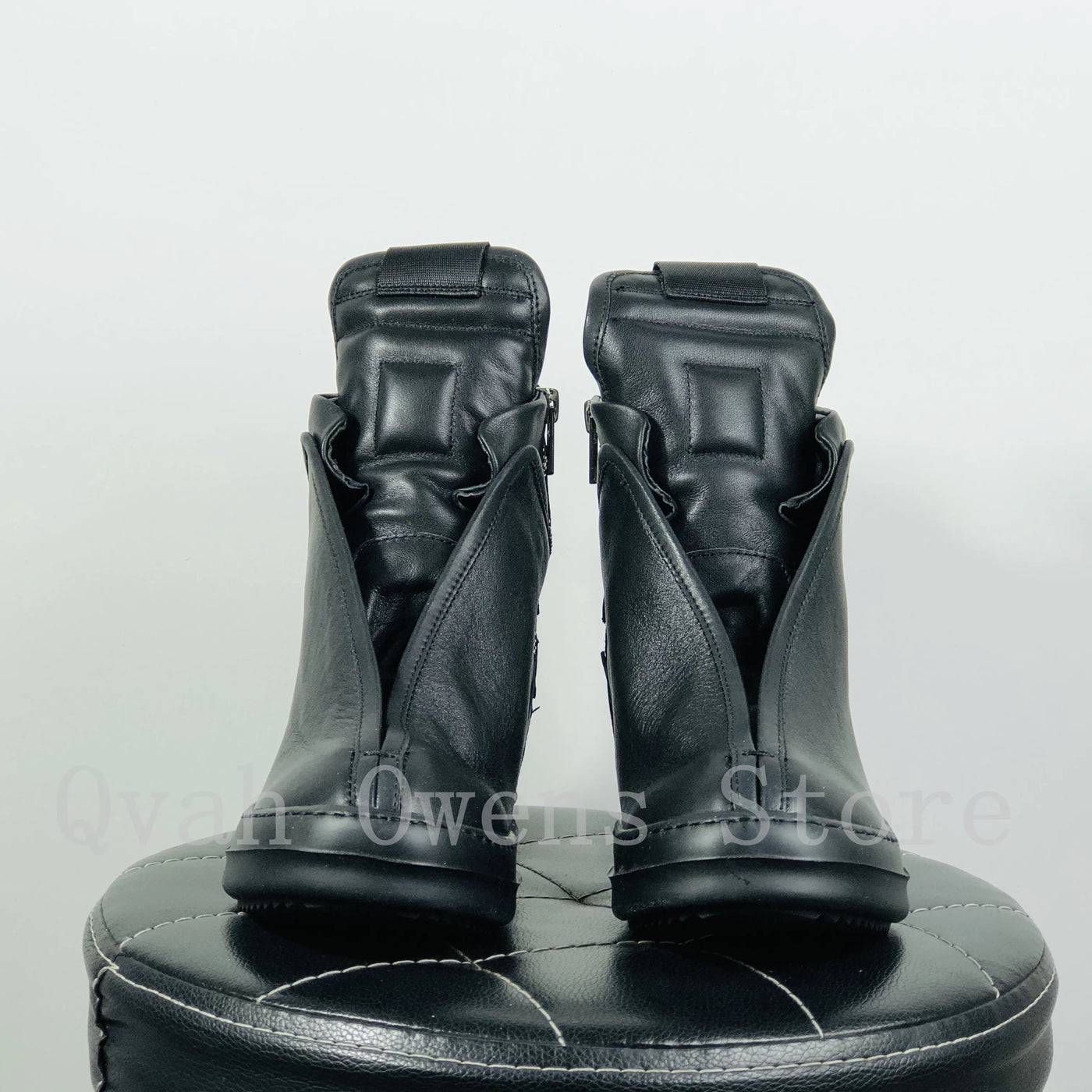 Women Men High Top Shoes Lace Up Zipper Casual Leather Sneakers Luxury Trainers Autumn Black Designer Shoes