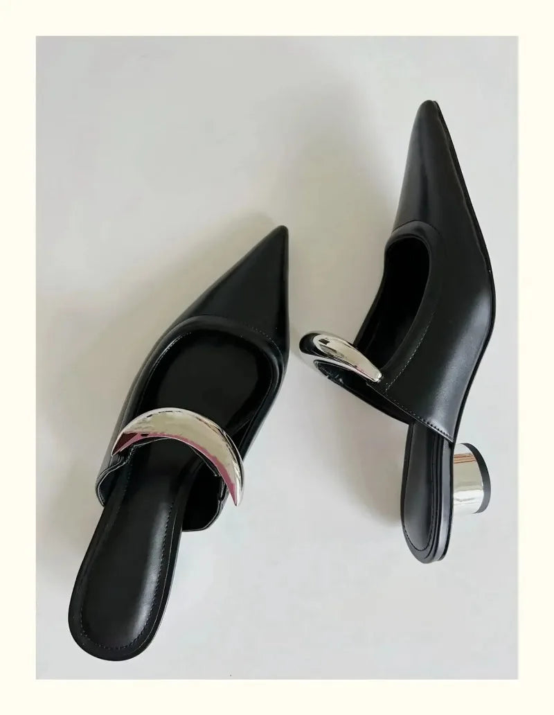 Chunky Pointed Toe Slippers Women Metal Buckle Retro Slides Female Comfy Fashion Low Heel Sandals Designer Mules Pumps Women
