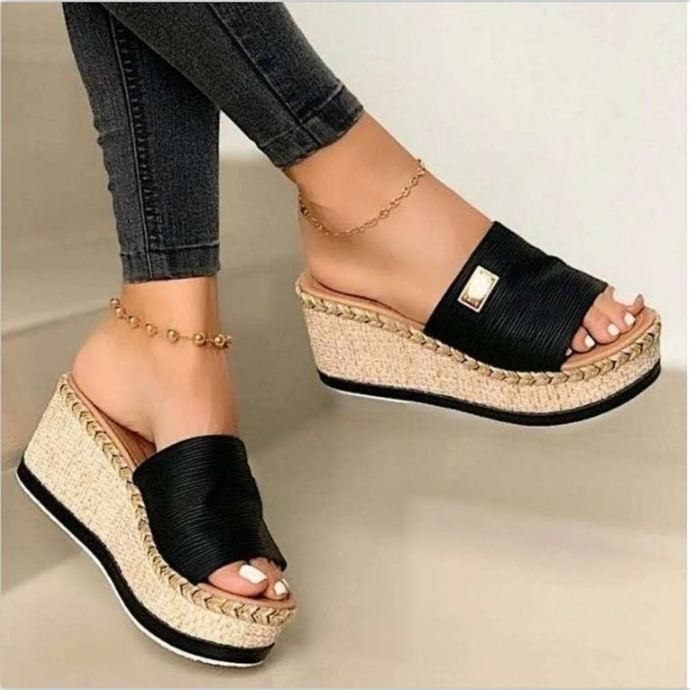 Shoes Women High Heels Sandal Thick Bottom Casual Ladies Leisure Summer Wedges Sandals Platform Women Slipper 35-43