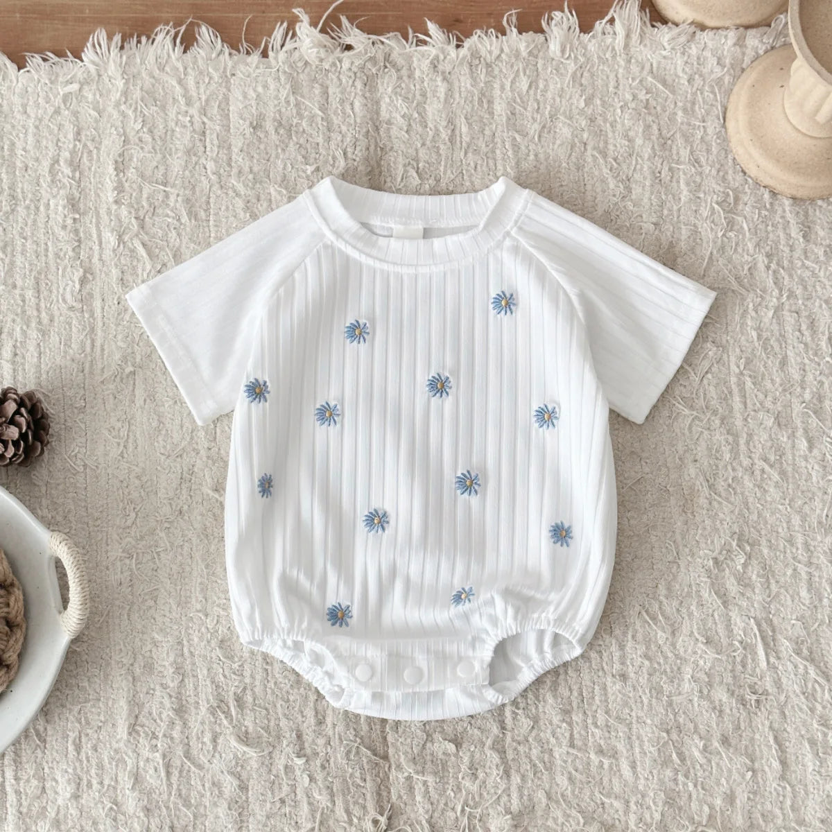 Summer New Newborn Baby Girl Clothes Summer Romper Short-Sleeved Home Clothing Jumpsuit Flower Embroidery Toddler Bodysuit
