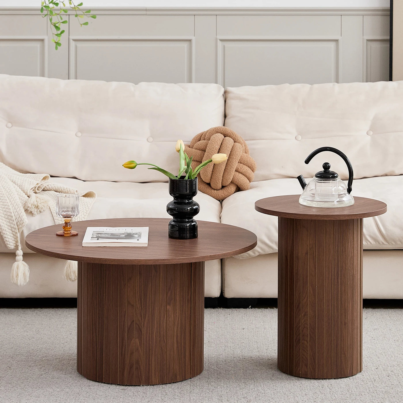 Set of 2 Nordic Style Wooden Round Coffee Table Set, Wooden Nesting Coffee Table, for Living Room/Bedroom Furniture