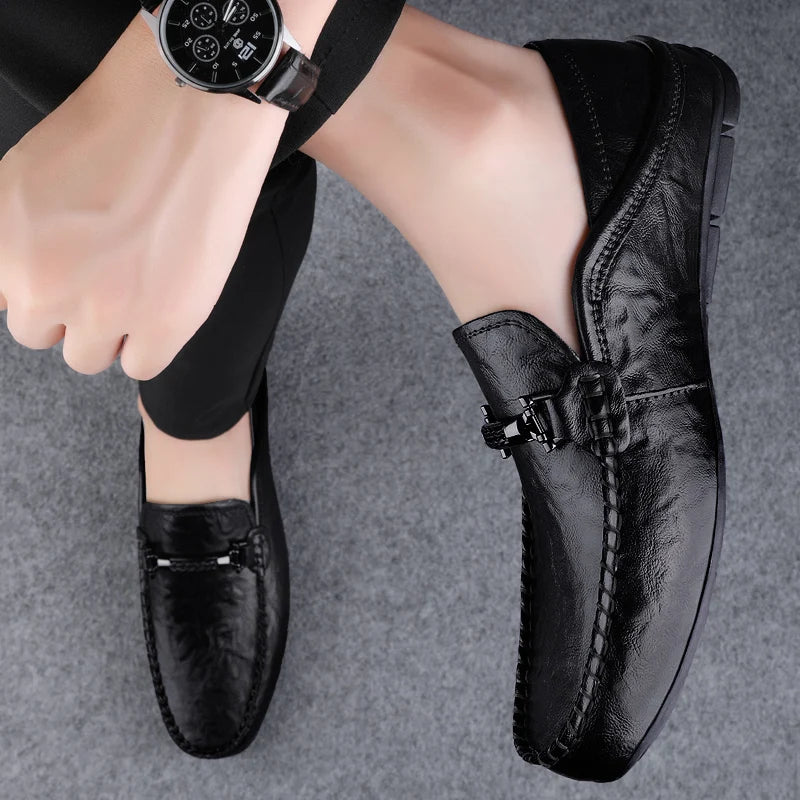 Men's breathable casual summer shoes with hollowed out men's driving shoes, high-quality men's business  genuine leather loafers