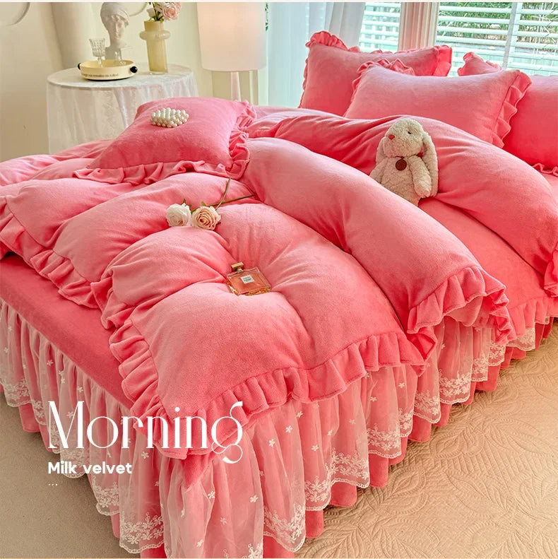 2024 hot solid color Korean version lace bed skirt kit flannel quilt cover thickened warm four-piece set