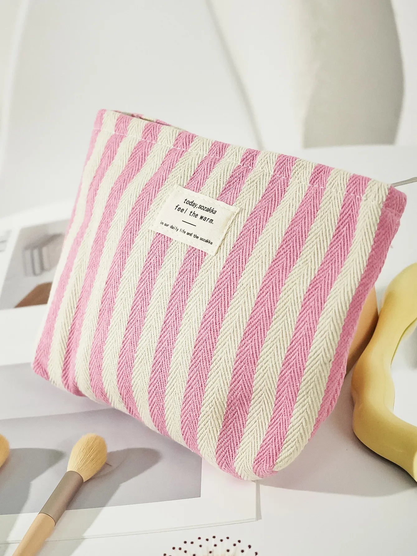 Women Waterproof Cosmetic Bag Storage Vertical Stripe Cosmetic Bag Makeup Case Travelling Pouch For Ladies Pencil Case