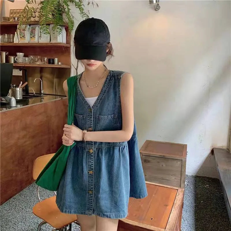 Women's sleeveless halter dress  Summer Single Breasted Pocket Denim Dress  Women's Korean loose A-line mini dresses