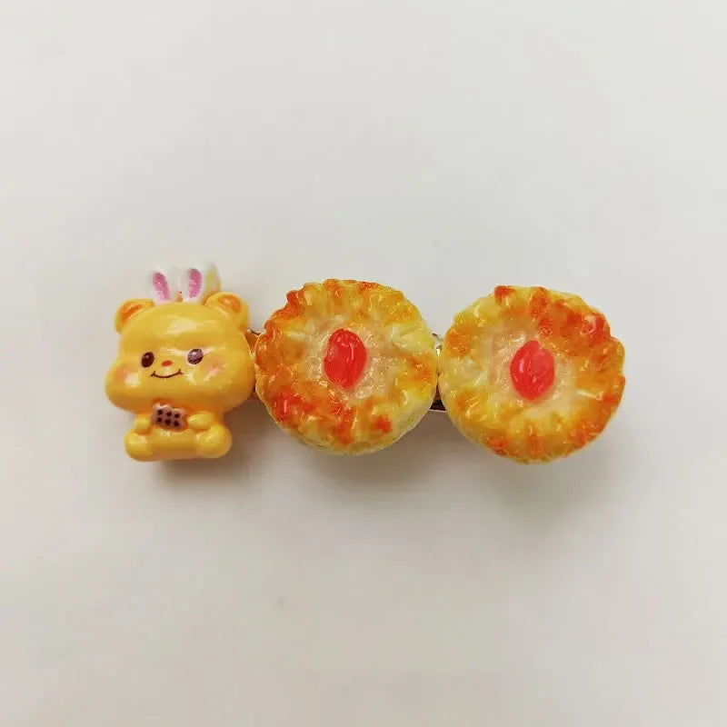 Cute Bread Bear Hair Clip Sweet Bangs Clip for Girls Fashion BB Clips Cartoon Side Clips Cards Headwear Women Lovely Accessories