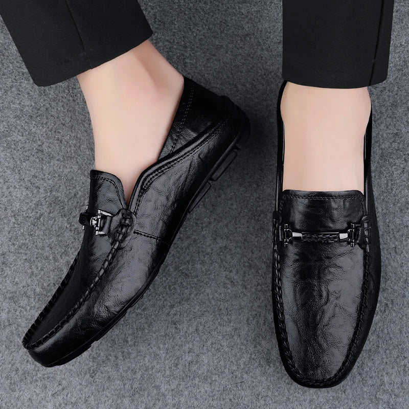 Men's breathable casual summer shoes with hollowed out men's driving shoes, high-quality men's business  genuine leather loafers