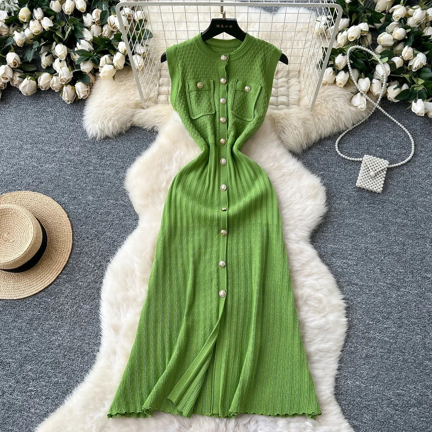Women's Round Neck Sleeveless Dress Single-breasted Chic Elasticated Waist Slim Long Skirt   New High Quality Knitted Dress