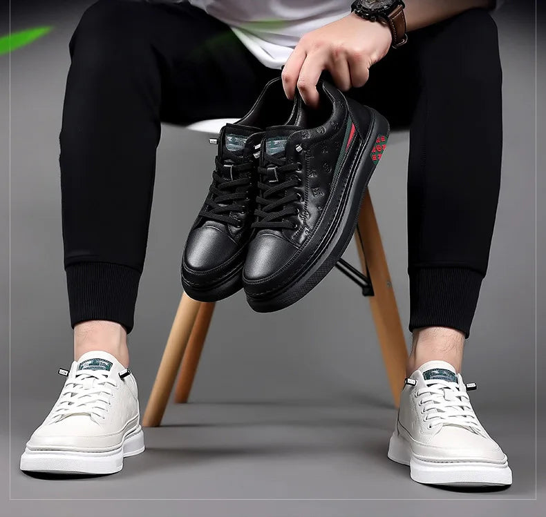 Spring New Shoes for Men Genuine Leather Casual Shoes Leisure Flats Skateboard Shoes Cow Leather Youth Lace-up Sneakers