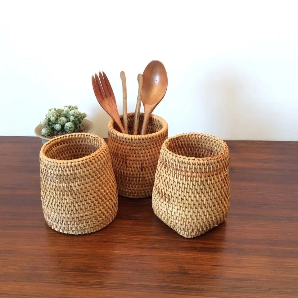 Handmade Pen Holder Hand Woven Wood Vine Rattan Stationery Container Storage Box Organizer Office School Desk Accessories Decor