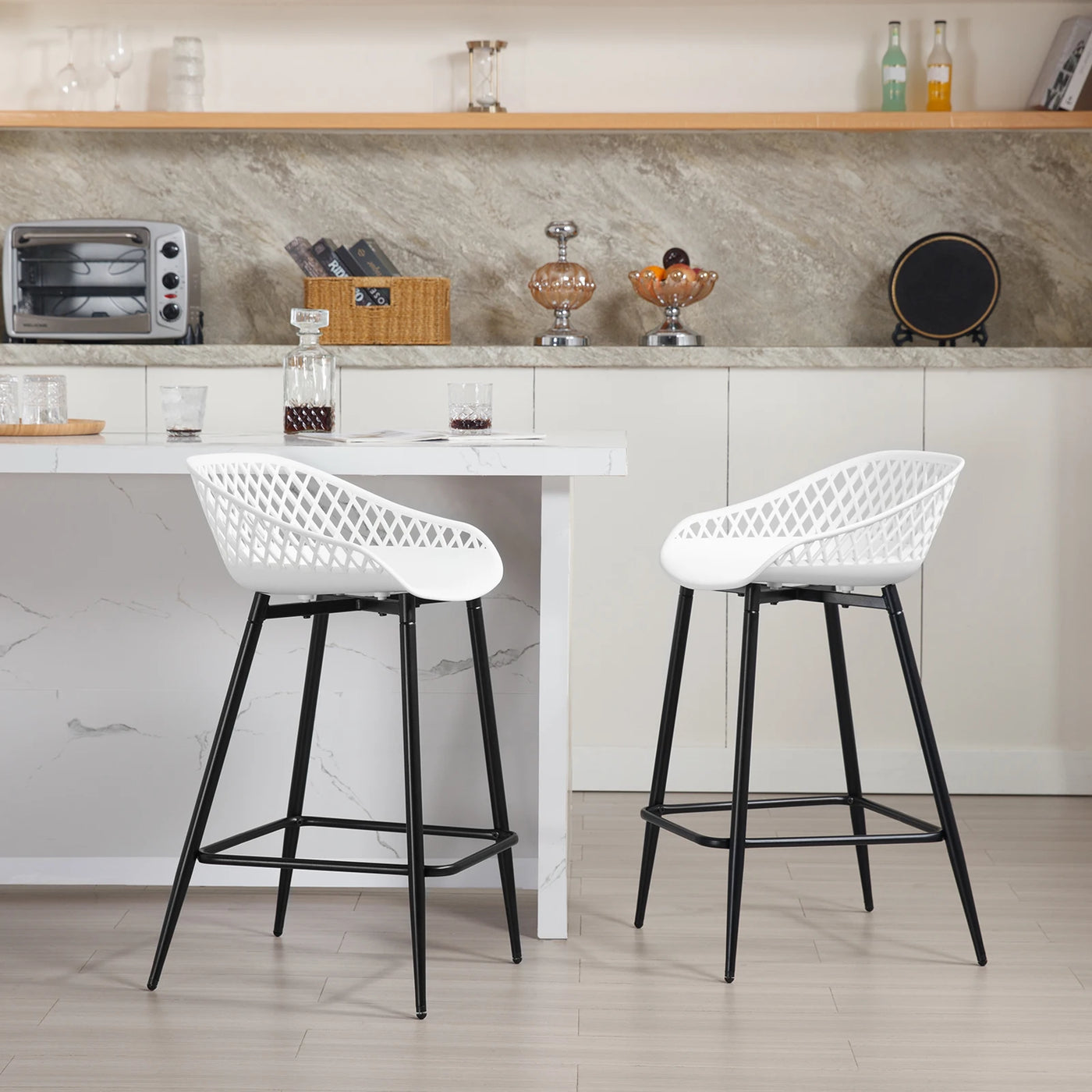 2PCS/CET Plastic Bar Stools Counter Stool with Hollow Backrest  Footrest  High Kitchen Stool for Dining Room  Bar Outdoor Patio