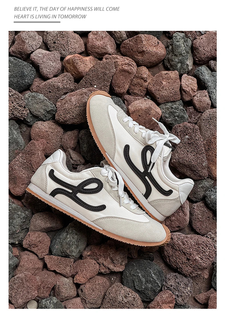2025 Classic Luxury Brand Women's Ballet Runner 2.0 Casual Sneakers Fashion Lightweight Gump Shoes German training shoes
