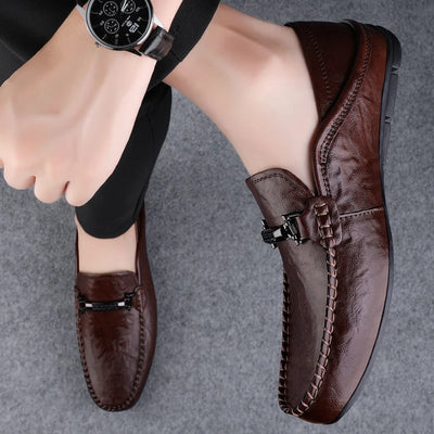 Men's breathable casual summer shoes with hollowed out men's driving shoes, high-quality men's business  genuine leather loafers