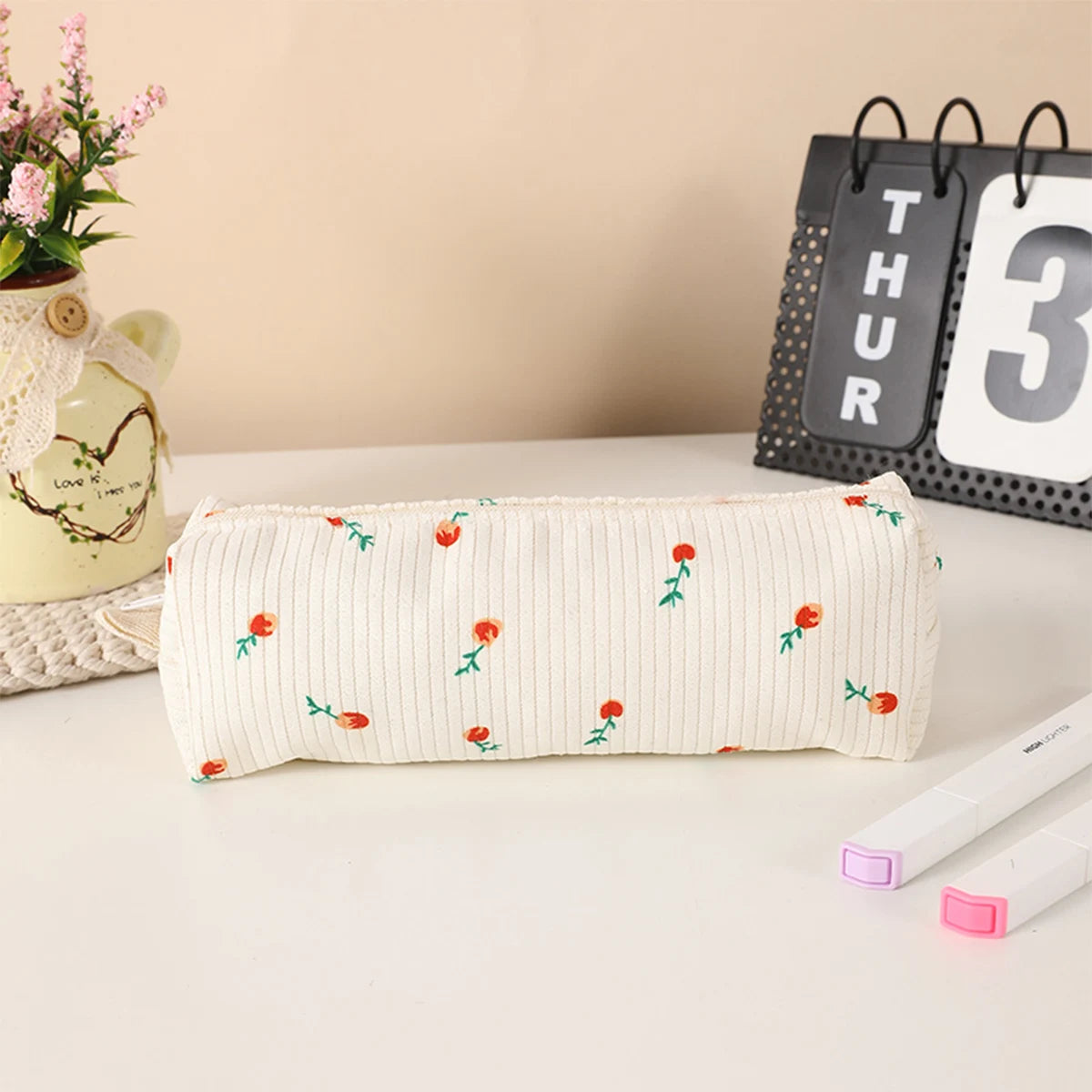 1 Pc Retro Floral Print Pencil Case, Office Desktop Finishing Storage Items Pencil Case, Small Fresh Stationery Storage Bag