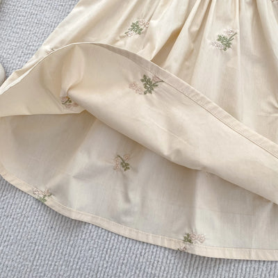 1-6Yrs Summer Girls Dress Embroider Lace Collar Kids Girls Dress Pure Cotton Thin Short Sleeved Children Girls Princess Dress ﻿