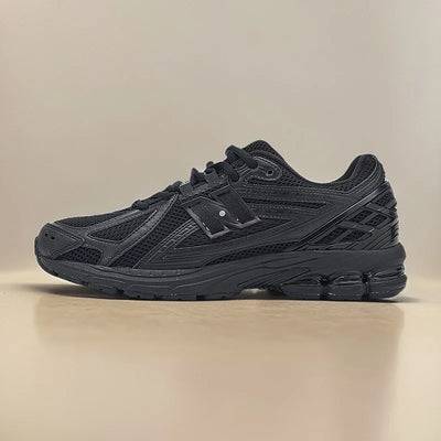 New Fashion Men's and Women's Running Basketball Shoes Couple Retro Casual Shoes Classic Sneakers
