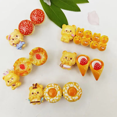 Cute Bread Bear Hair Clip Sweet Bangs Clip for Girls Fashion BB Clips Cartoon Side Clips Cards Headwear Women Lovely Accessories