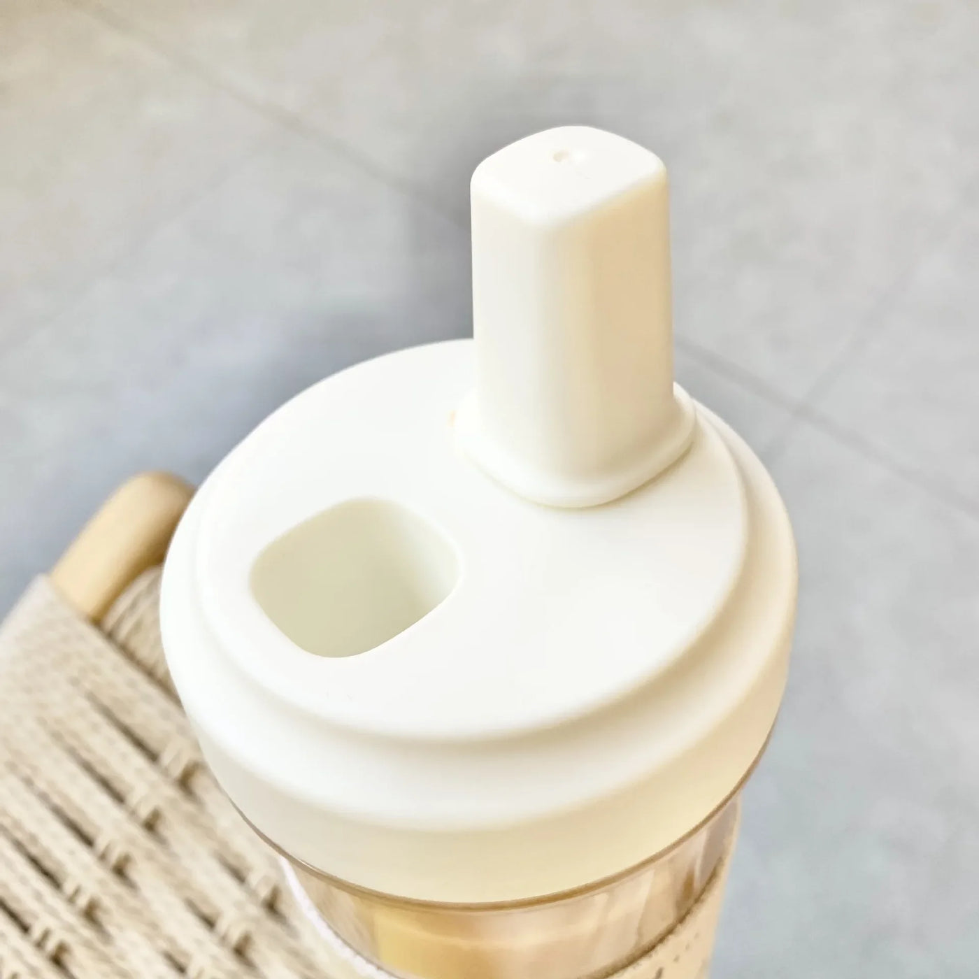 500ml 850ml Large Capacity Cartoon Bear Water Bottle Plastic Drinking Cups Juice Milk Tea Coffee Straw Cups for Students
