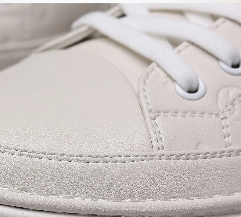 Spring New Shoes for Men Genuine Leather Casual Shoes Leisure Flats Skateboard Shoes Cow Leather Youth Lace-up Sneakers