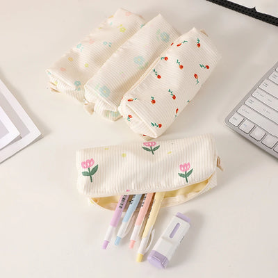 1 Pc Retro Floral Print Pencil Case, Office Desktop Finishing Storage Items Pencil Case, Small Fresh Stationery Storage Bag