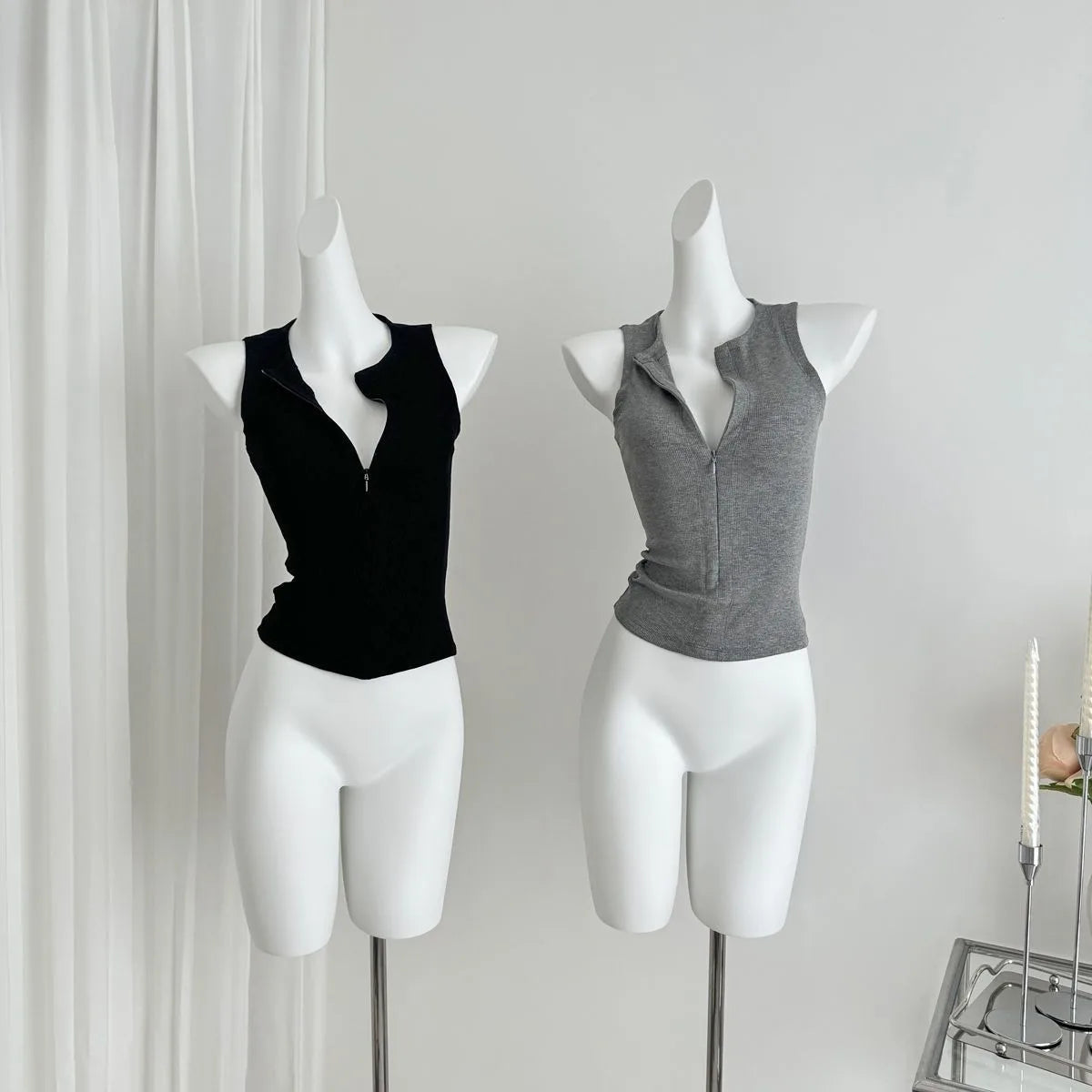 Women's Sleeveless Zip-Up Crop Top Korean Style Slim Fit Summer Vest Sexy Casual Camisole for Women Fashion Streetwear Basic Tee