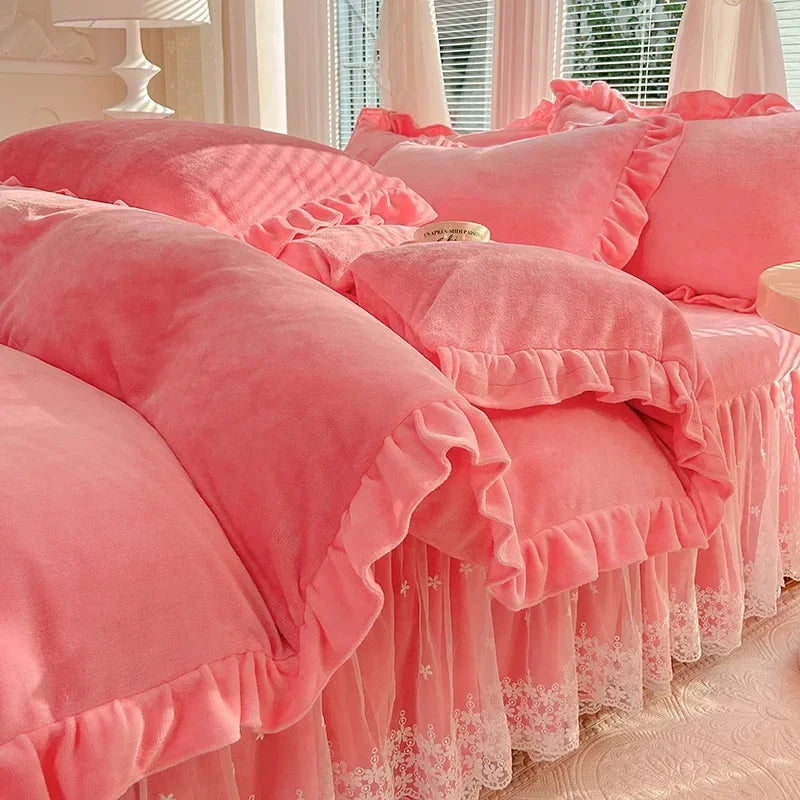2024 hot solid color Korean version lace bed skirt kit flannel quilt cover thickened warm four-piece set